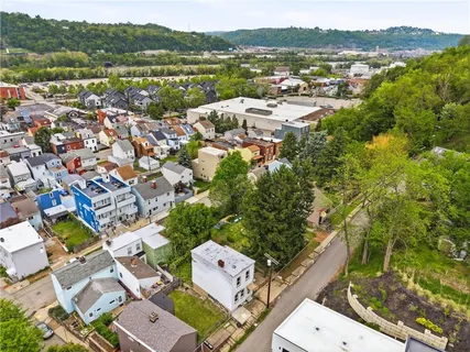$199,000 | 5405 Kent Way, Pittsburgh, PA 15201