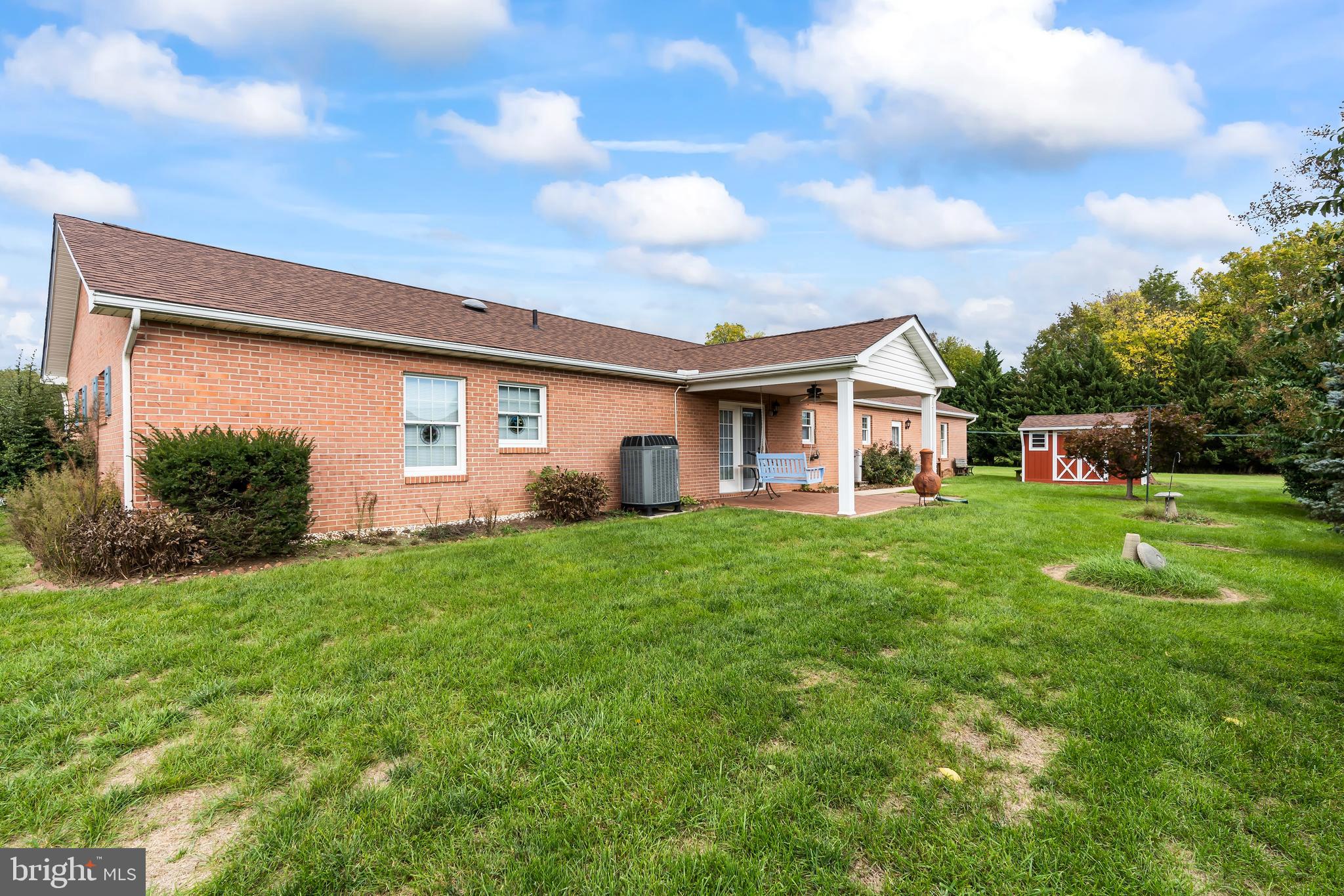 1202 Rabbit Court Hagerstown, MD 21740 - Photo 3 of 35 Gallery Image 3