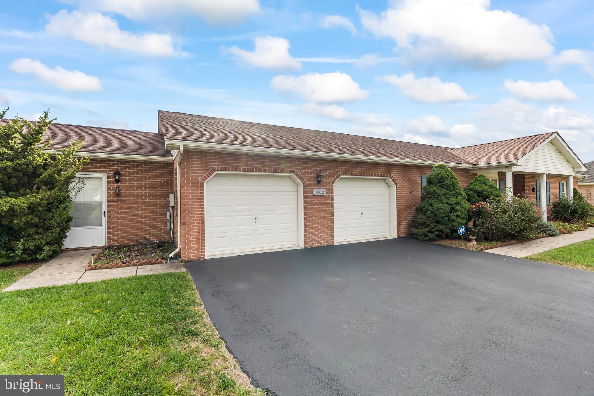 1202 Rabbit Court Hagerstown, MD 21740 - Photo 5 of 35 Gallery Image 5