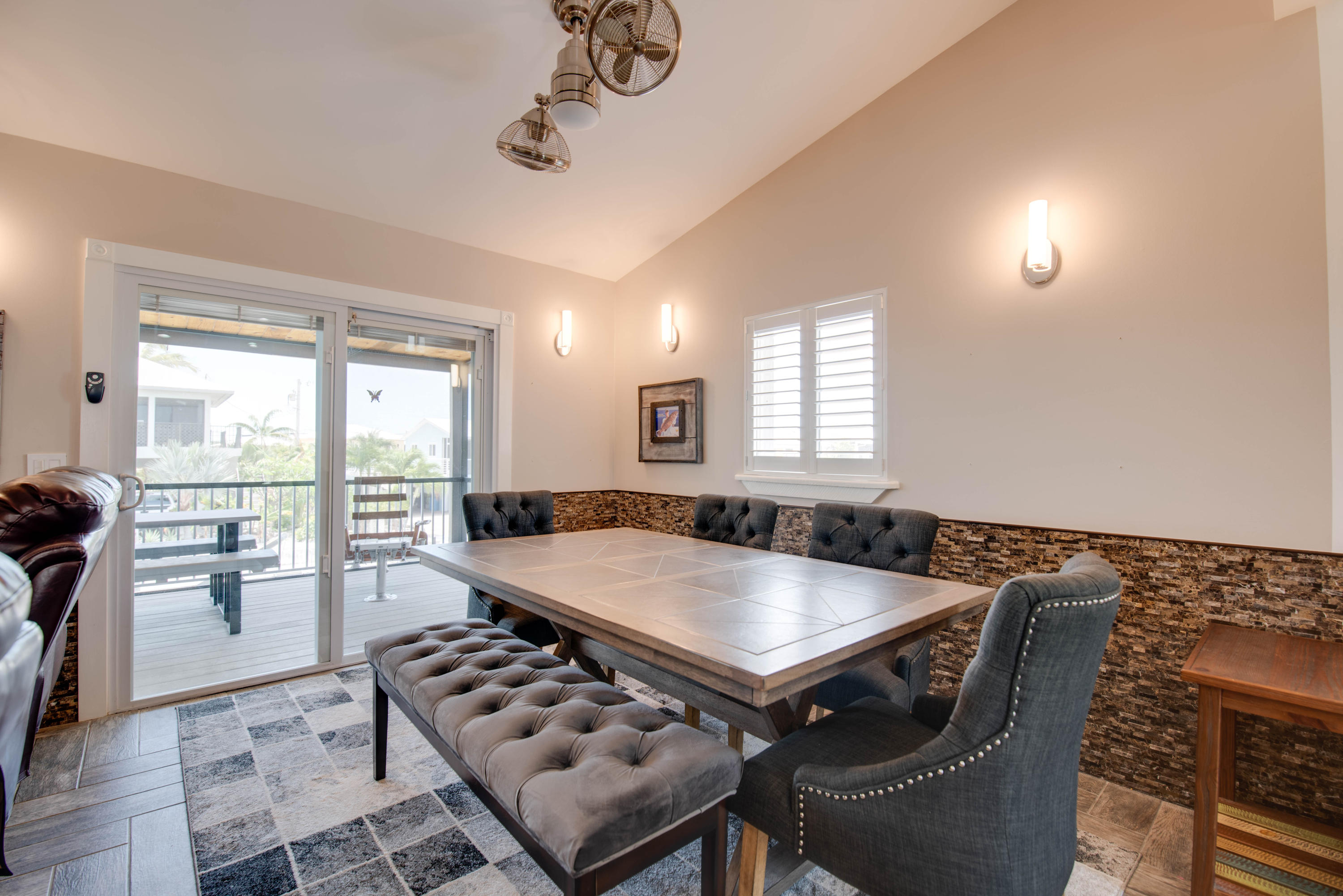 29630 Ranger Avenue Big Pine Key, FL 33043 - Photo 17 of 33 Dining Room