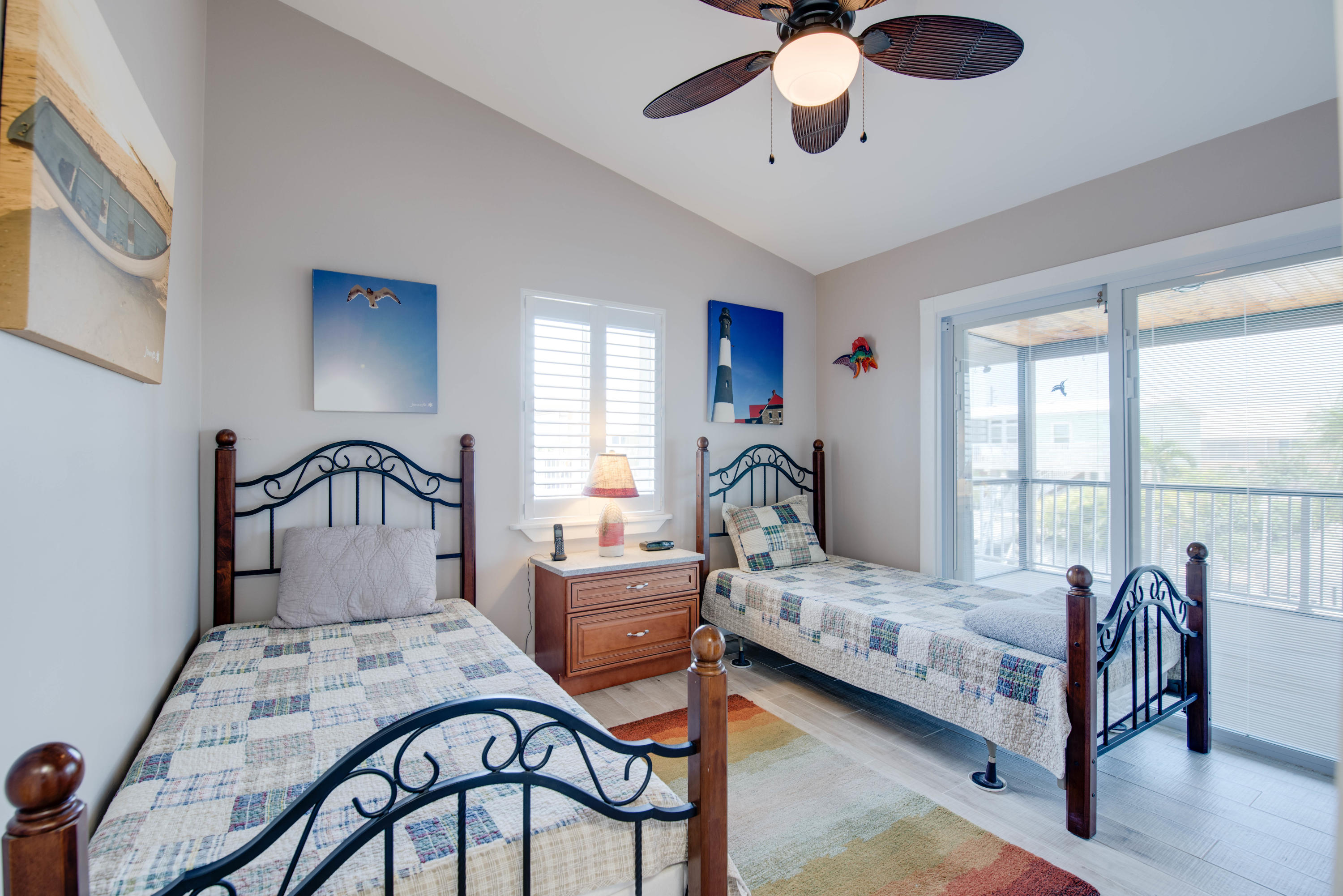 29630 Ranger Avenue Big Pine Key, FL 33043 - Photo 20 of 33 Guest Bedroom