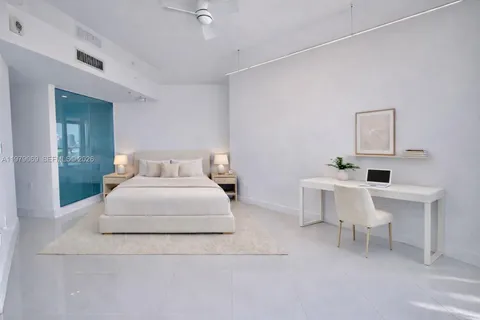 $850,000 | 2155 Washington Court, Unit 606, Miami Beach, FL 33139