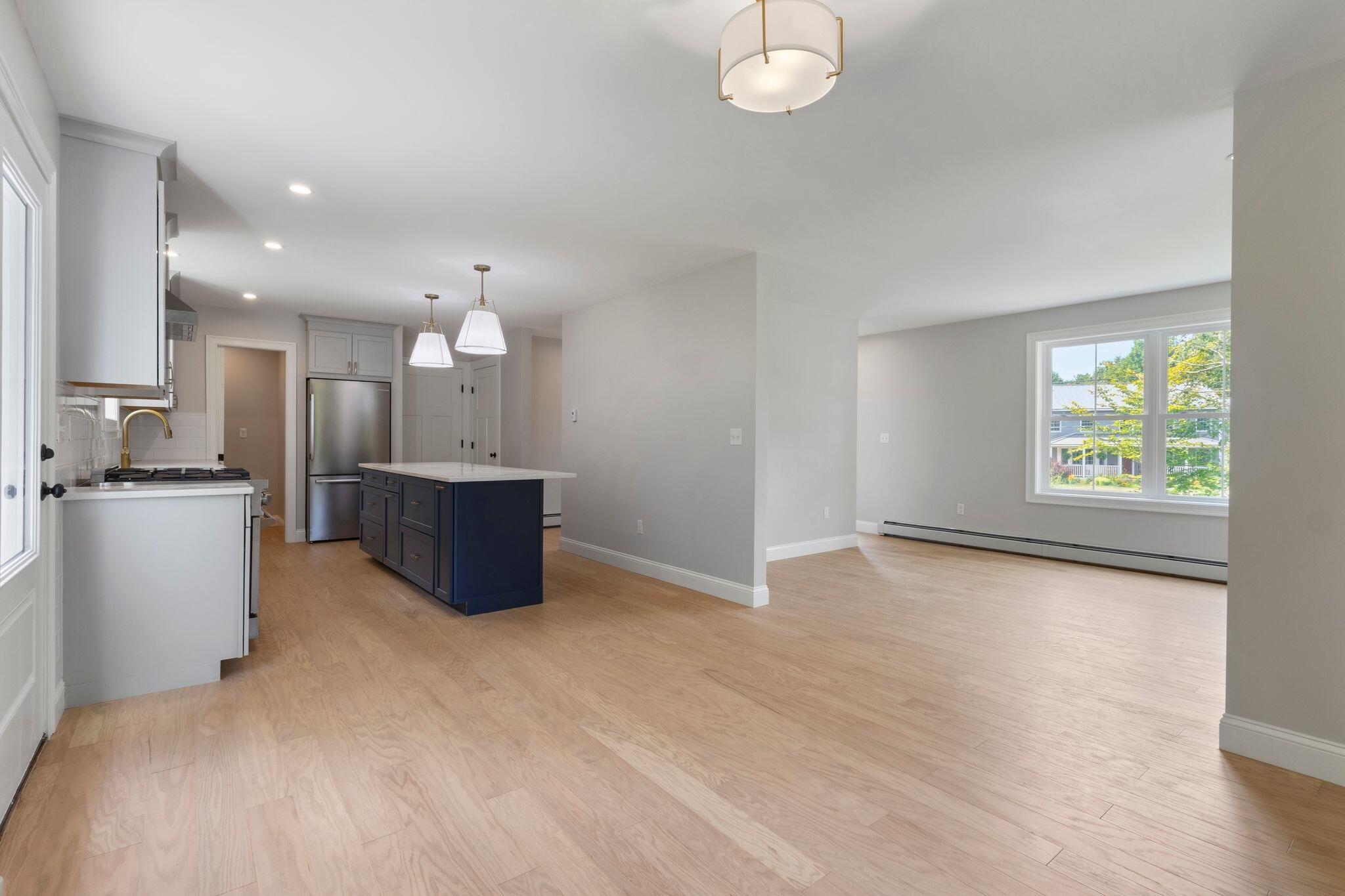 13 Upper Mast Landing Road Freeport, ME 04032 - Photo 7 of 29 Dining