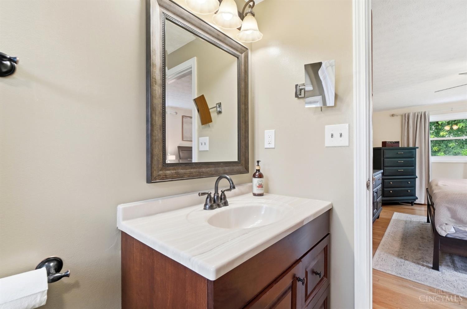 820 Critchfield Road Columbus, OH 43213 - Photo 35 of 67