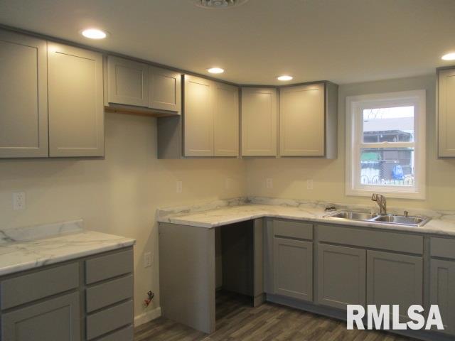 1318 3rd Street Lacon, IL 61540 - Photo 3 of 22 Gallery Image 3