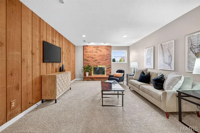 $399,900 | 505 Willow Wood Court, St. Charles, MO 63303