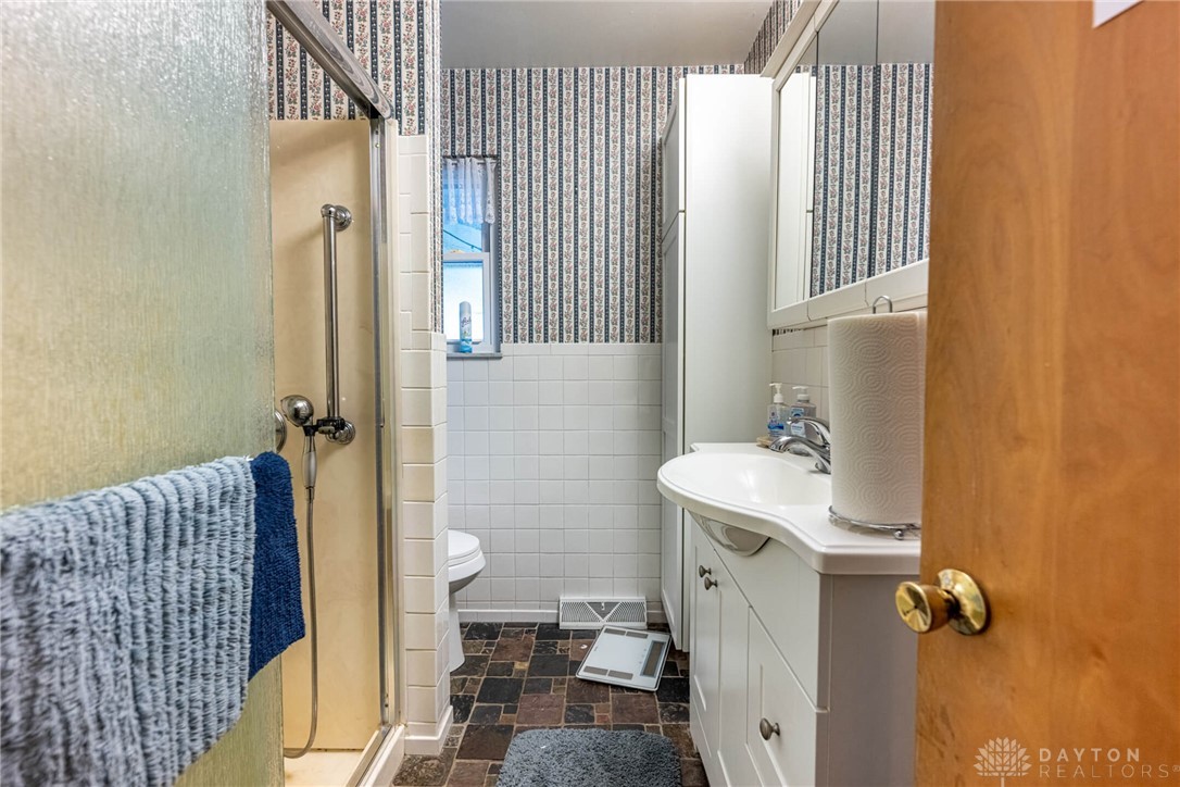 3222 Delrey Road Springfield, OH 45504 - Photo 16 of 19 Gallery Image 16