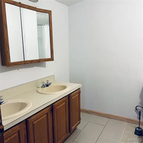 $1,800 | 6476 Hackberry Drive, French Village, MO 63036