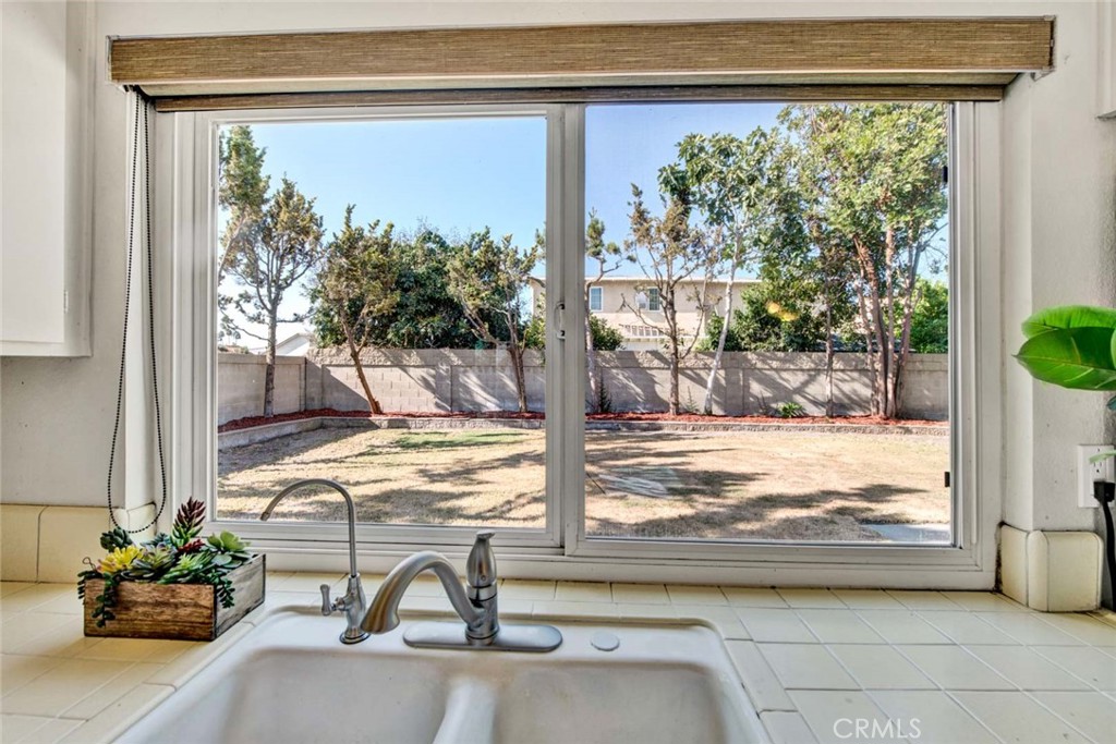 10191 Wembley Circle Westminster, CA 92683 - Photo 19 of 58