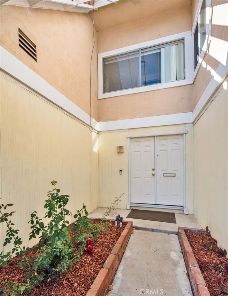 10191 Wembley Circle Westminster, CA 92683 - Photo 5 of 58