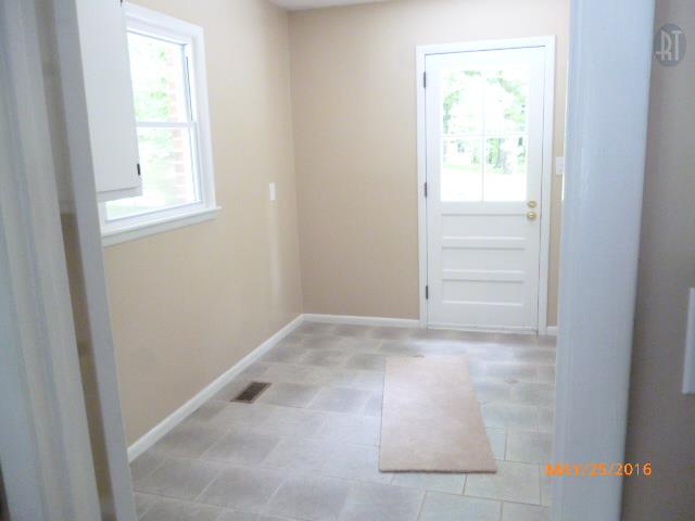 450 West Piney Road Dickson, TN 37055 - Photo 14 of 29 an empty room with windows