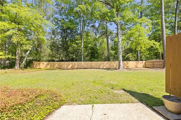 $1,300 | 12 Whitmar Drive, Unit 9, Hammond, LA 70401