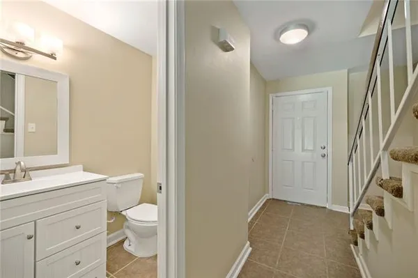 $1,300 | 12 Whitmar Drive, Unit 9, Hammond, LA 70401