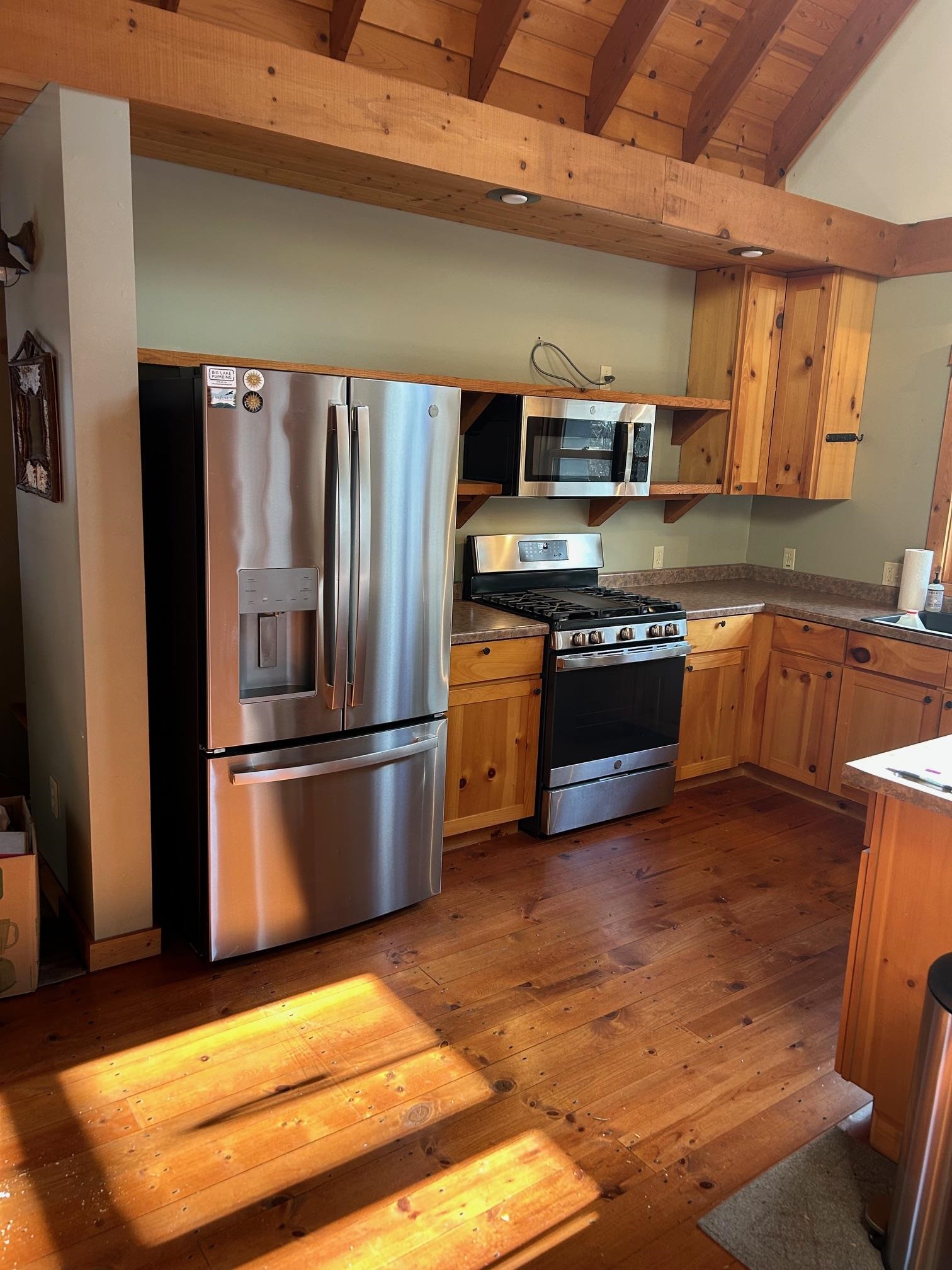 89095 Aster Road Cornucopia, WI 54827 - Photo 9 of 37