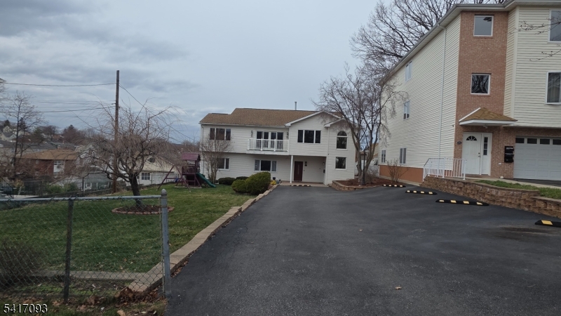 342 Sherman Street, Unit 2 Passaic, NJ 07055 - Photo 2 of 34