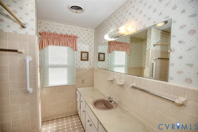 $429,000 | 4012 Buchanan Drive, Hampton, VA 23669