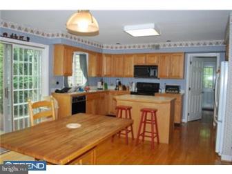 407 Chester Road Devon, PA 19333 - Photo 2 of 10 Kitchen