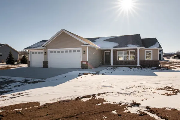 $419,900 | 5289 Cornhusk Lane, Omro, WI 54963