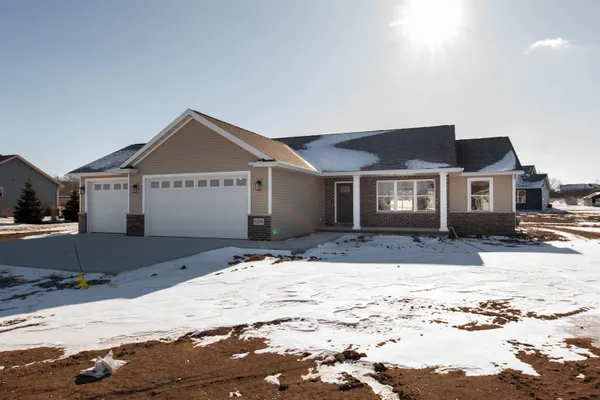 $419,900 | 5289 Cornhusk Lane, Omro, WI 54963