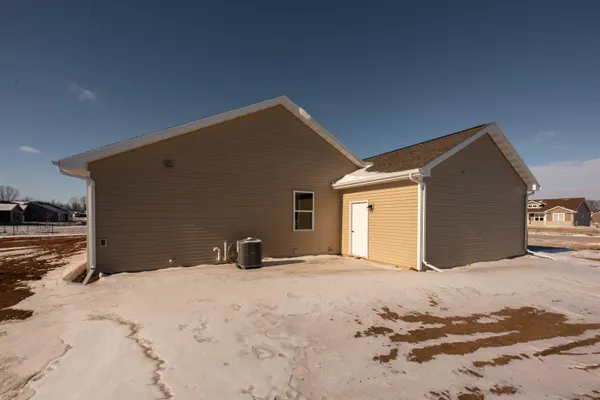 $419,900 | 5289 Cornhusk Lane, Omro, WI 54963