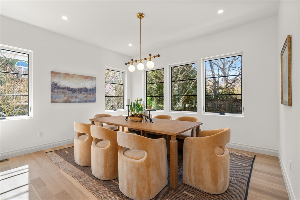 18 Clinton Street, Unit A Cambridge, MA 02139 - Photo 6 of 28