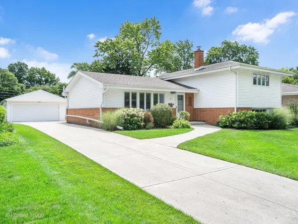 $639,900 | 31 North Forrest Avenue, Arlington Heights, IL 60004