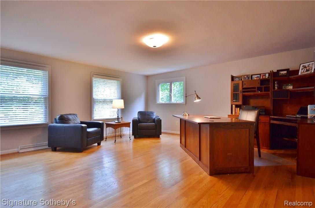 5335 Echo Road Bloomfield Hills, MI 48302 - Photo 14 of 29 fourth bedroom 2.JPG
