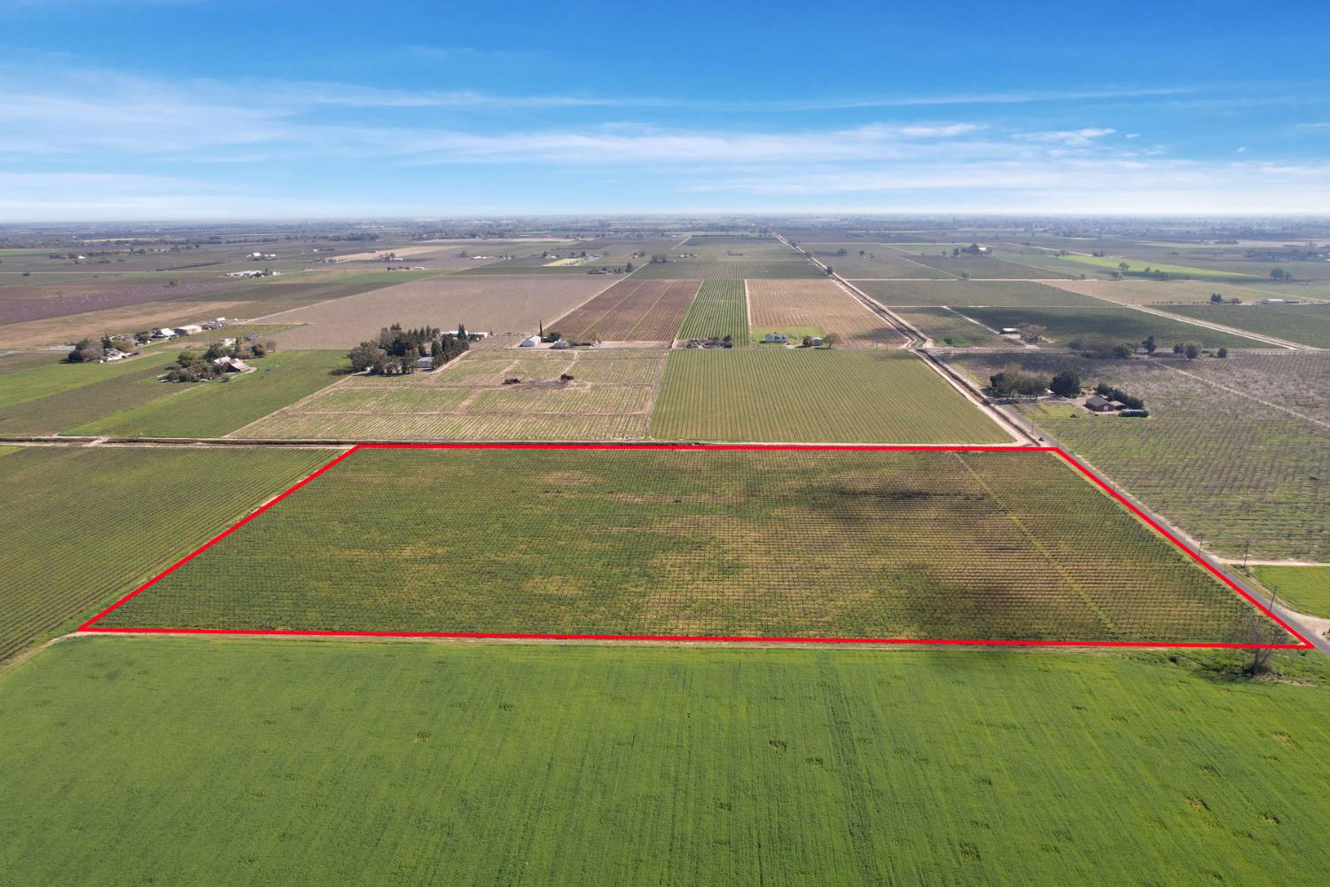 4923 West Acampo Road Lodi, CA 95242 - Photo 8 of 17 an aerial view of a tennis court