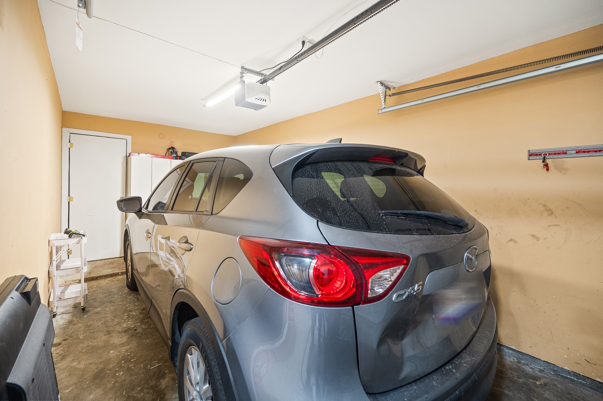 3823 Shadow Trail Houston, TX 77084 - Photo 23 of 29 a view of utility room