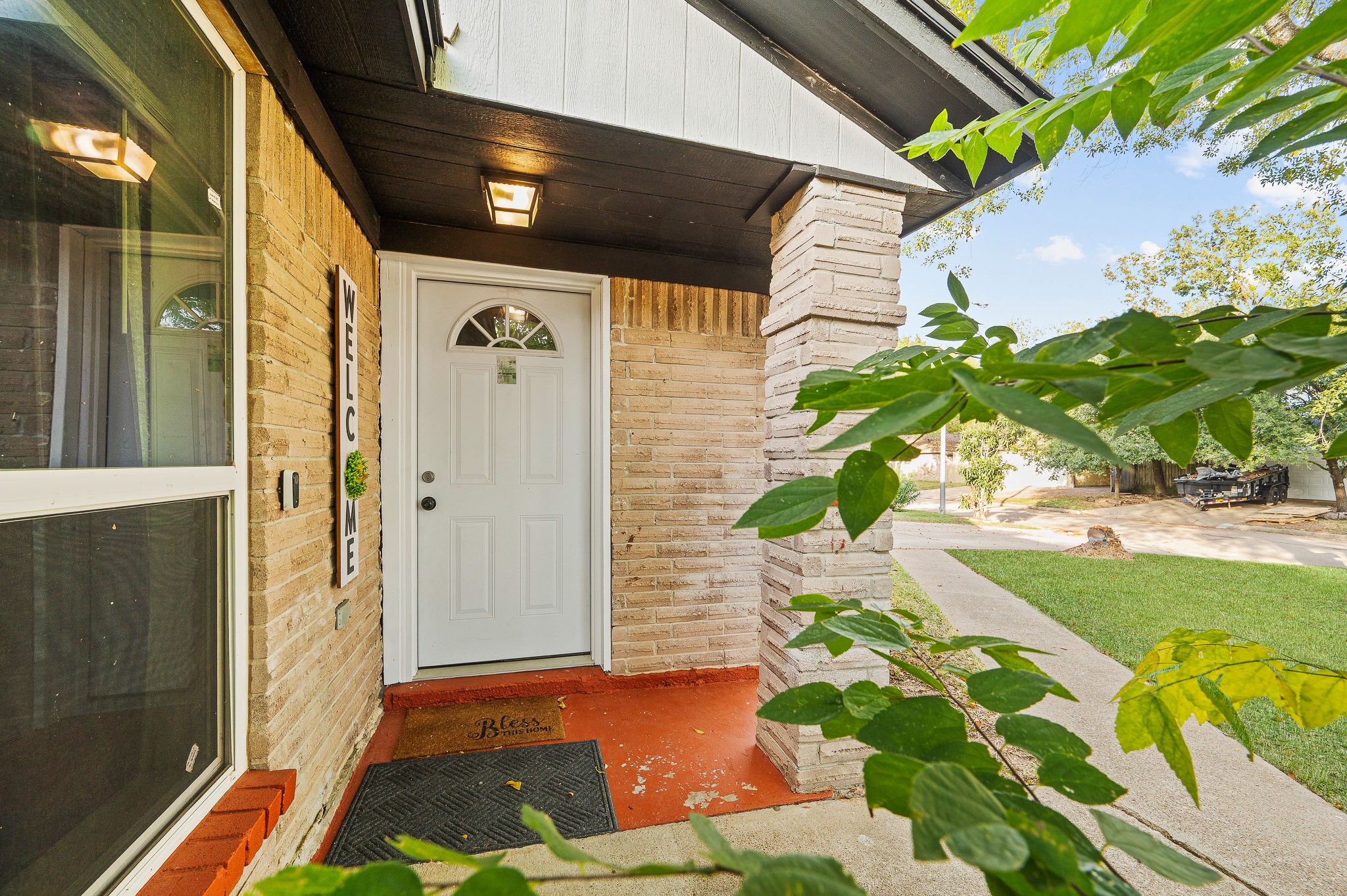 3823 Shadow Trail Houston, TX 77084 - Photo 4 of 29 a view of a entryway door of the house