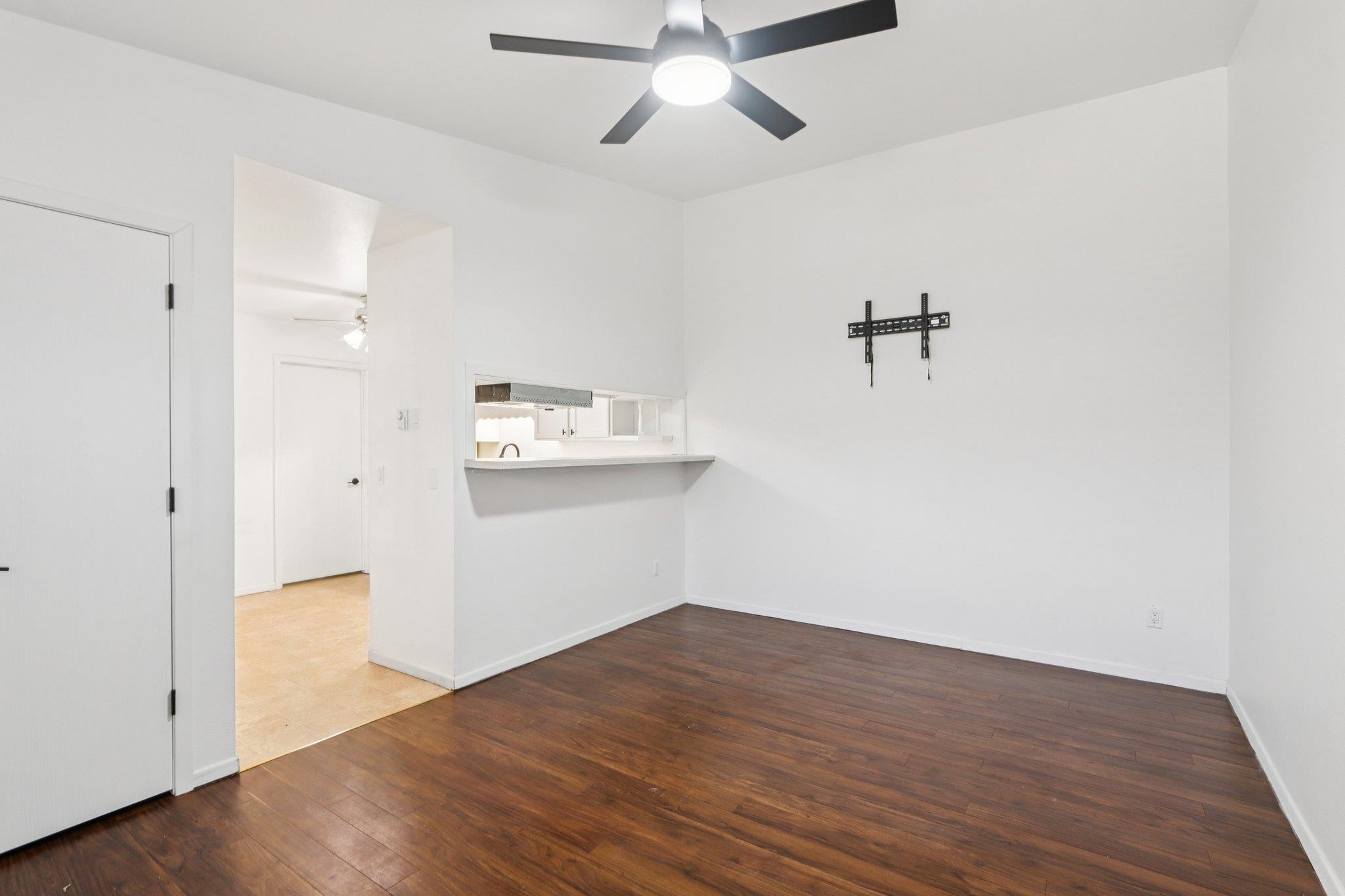 703 Kottke Drive Madison, WI 53719 - Photo 5 of 23