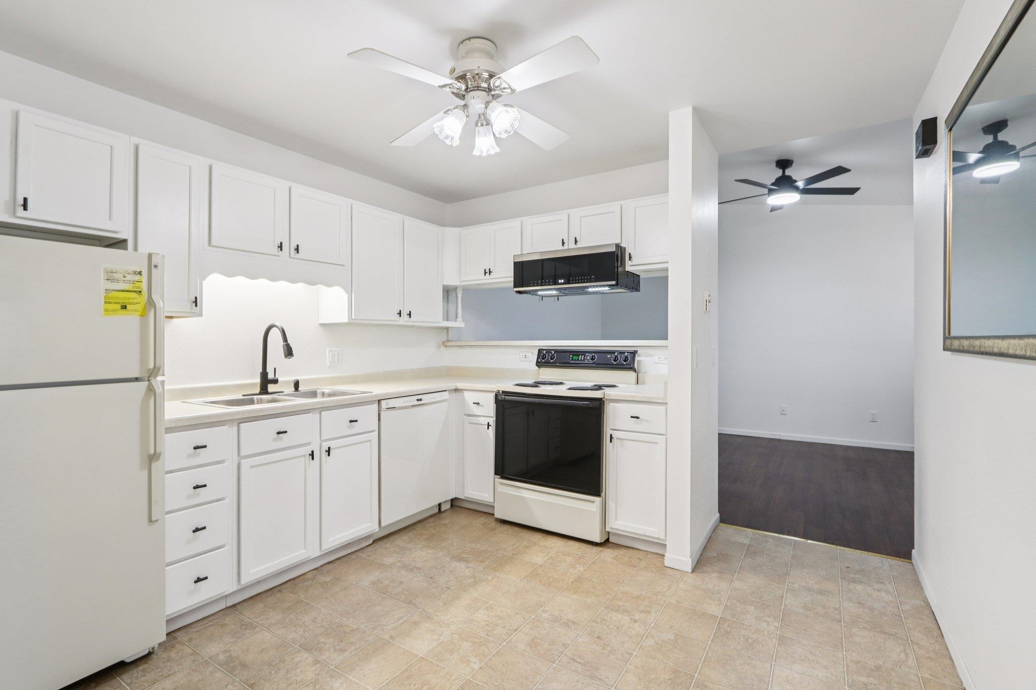 703 Kottke Drive Madison, WI 53719 - Photo 9 of 23