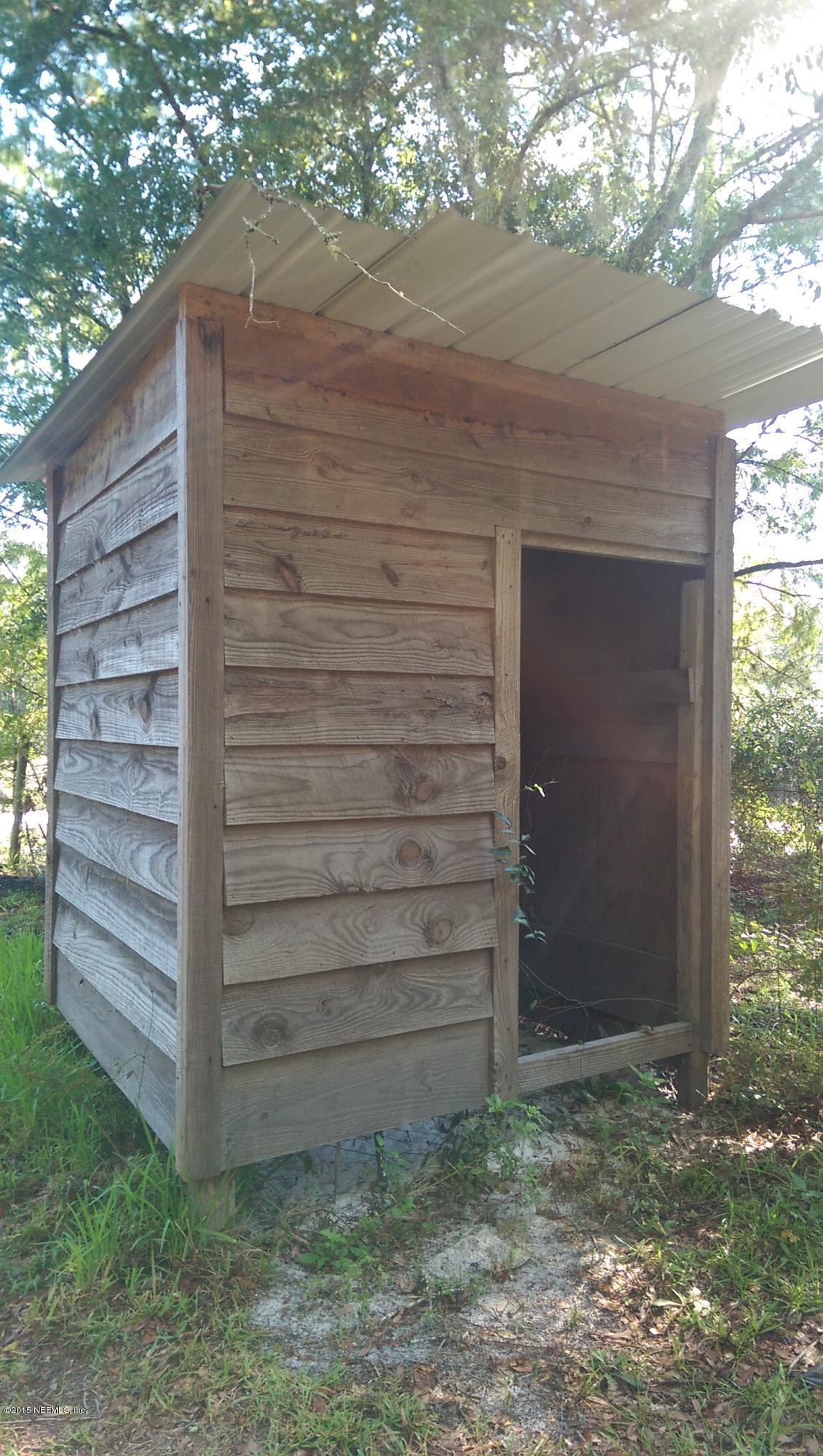 1251 Steel Bridge Road Macclenny, FL 32063 - Photo 36 of 45 Pump house