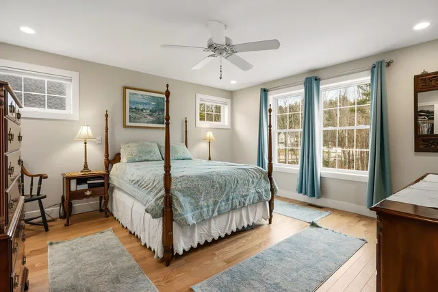 $610,000 | 8 Mulberry Lane, Epping, NH 03042