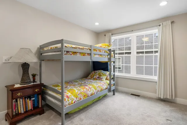 $610,000 | 8 Mulberry Lane, Epping, NH 03042