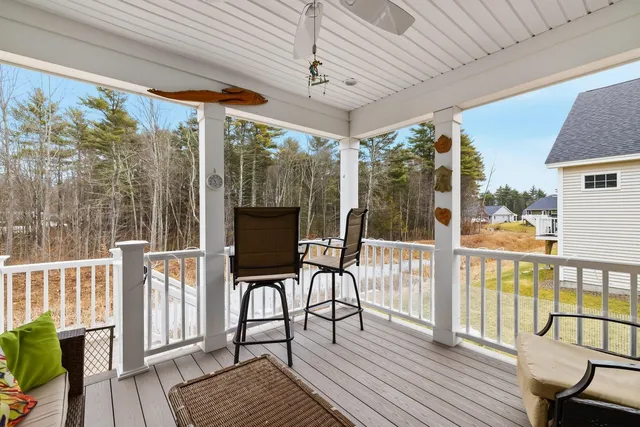 $610,000 | 8 Mulberry Lane, Epping, NH 03042
