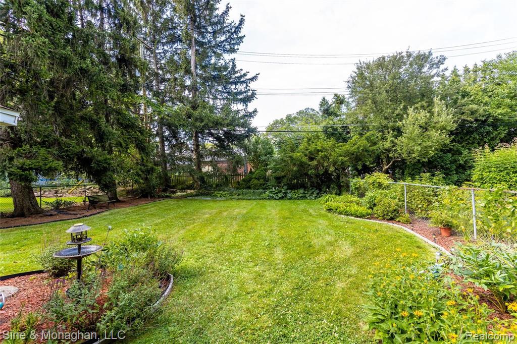 415 Maison Road Grosse Pointe Farms, MI 48236 - Photo 40 of 50