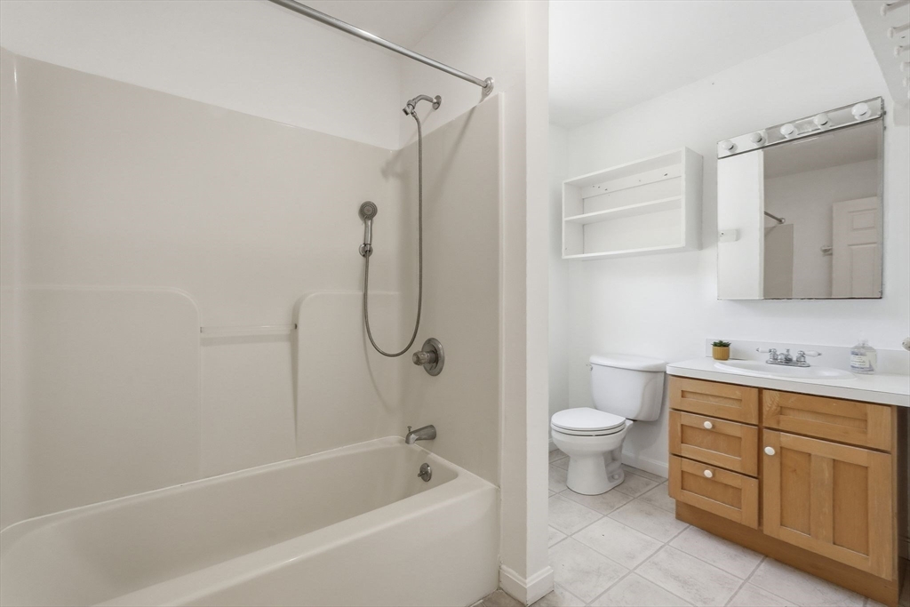 28 Hulst Road Amherst, MA 01002 - Photo 33 of 42