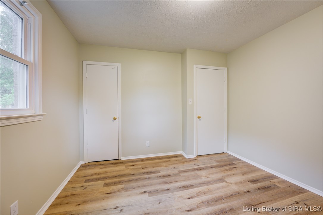 923 Assembly Road Jeffersonville, IN 47130 - Photo 14 of 24 Gallery Image 14