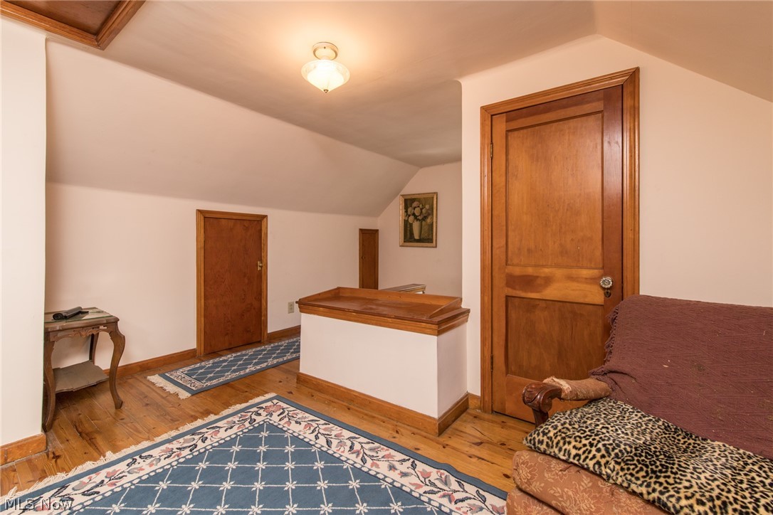 3731 Highland Road Cleveland, OH 44111 - Photo 17 of 21 Gallery Image 17