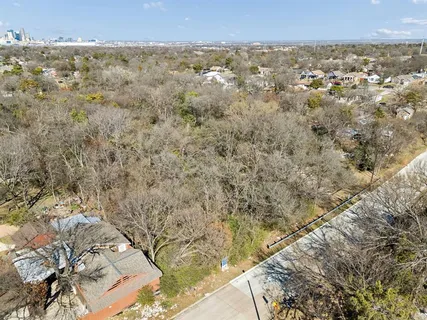$250,000 | 923 Stella Avenue, Dallas, TX 75216