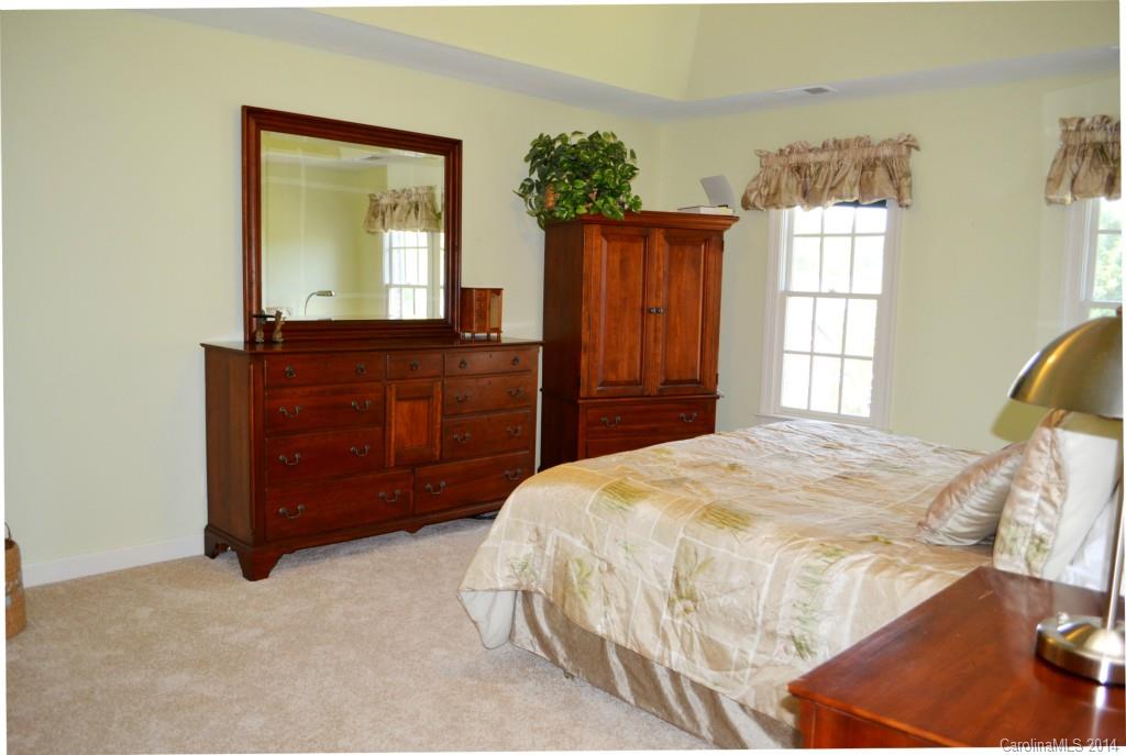 113 Sardis Pointe Road Matthews, NC 28105 - Photo 12 of 22 Gallery Image 12