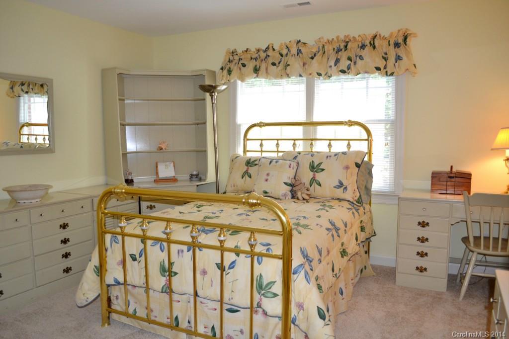 113 Sardis Pointe Road Matthews, NC 28105 - Photo 16 of 22 Gallery Image 16