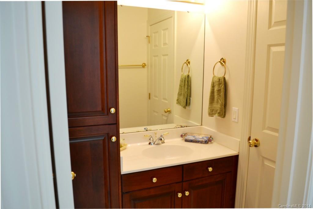 113 Sardis Pointe Road Matthews, NC 28105 - Photo 17 of 22 Gallery Image 17