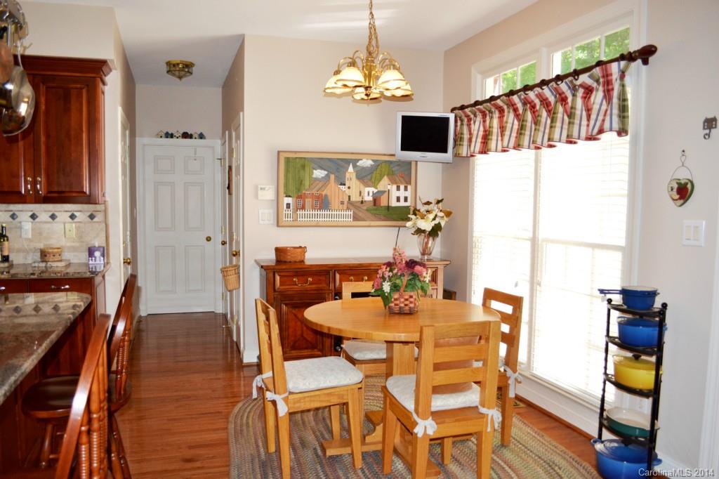 113 Sardis Pointe Road Matthews, NC 28105 - Photo 7 of 22 Gallery Image 7