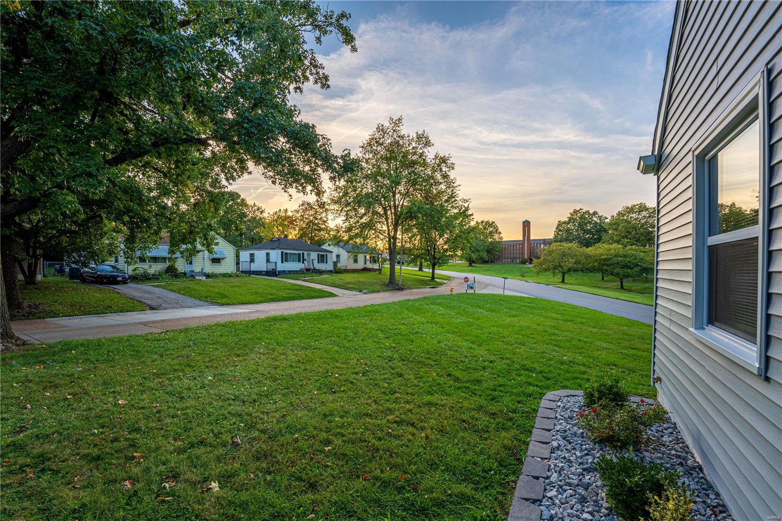 7751 Mallard Drive St. Louis, MO 63133 - Photo 15 of 15