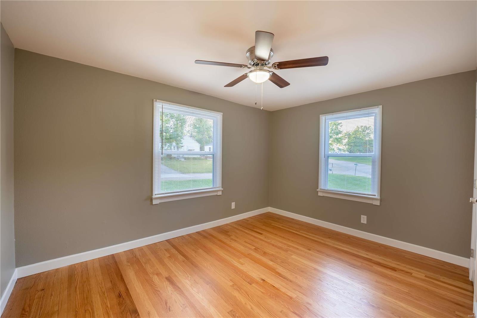 7751 Mallard Drive St. Louis, MO 63133 - Photo 8 of 15