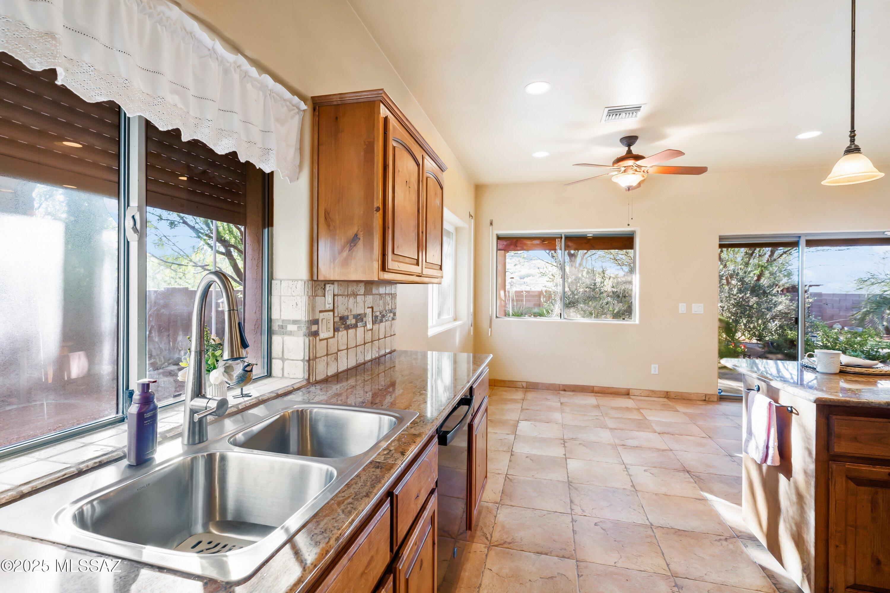 23 Calle Dinamarca Rio Rico, AZ 85648 - Photo 15 of 34 Gallery Image 15