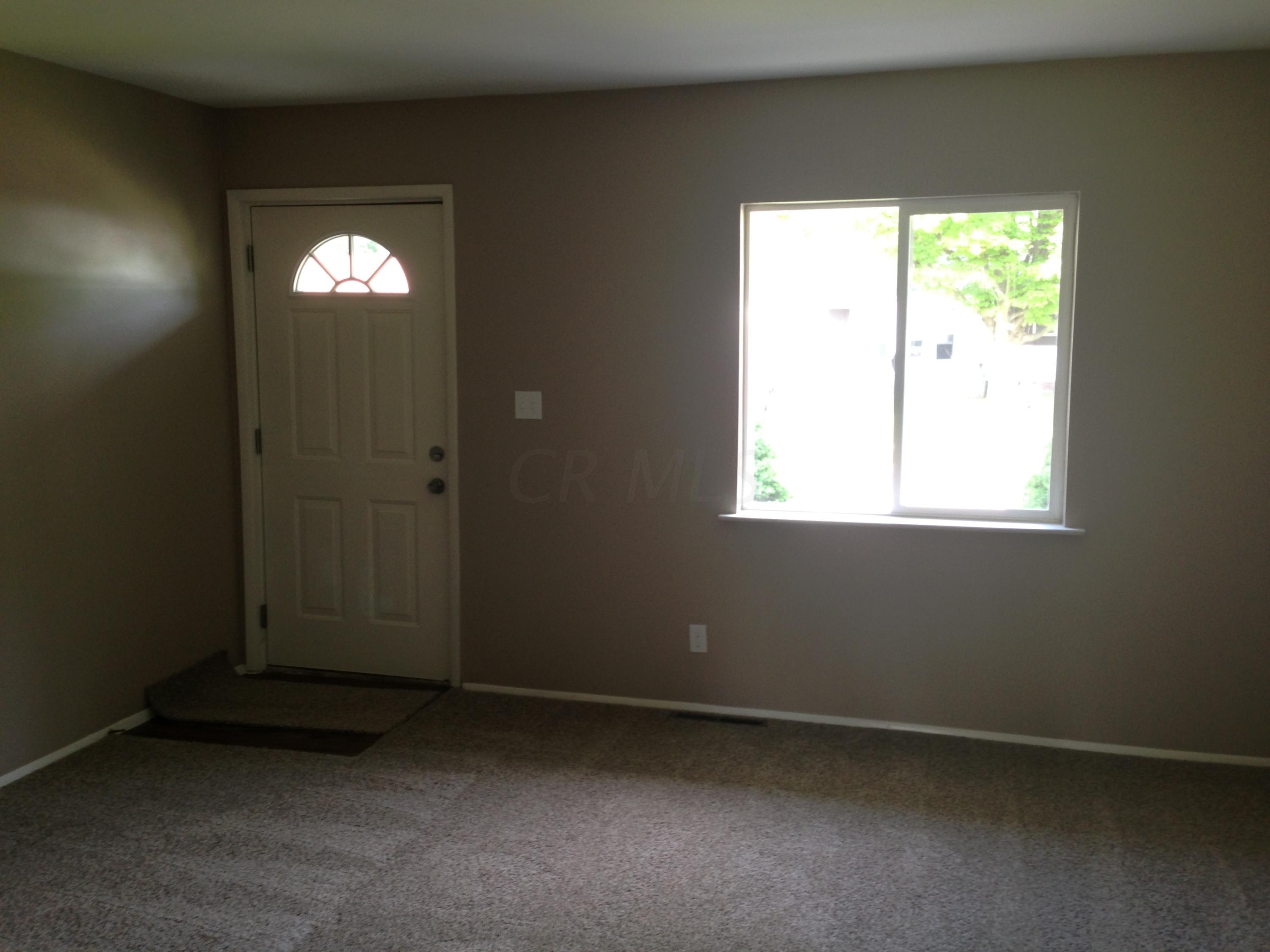 3555 Torwood Road Columbus, OH 43232 - Photo 8 of 12 Gallery Image 8
