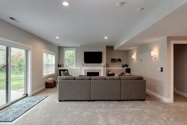 $849,900 | 5039 Congressional Hill, Middleton, WI 53597